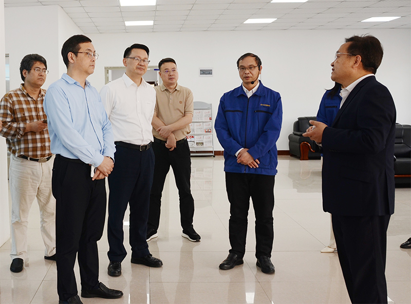 清华大学深圳国际研究生院教师代表团到欧莱新材调研