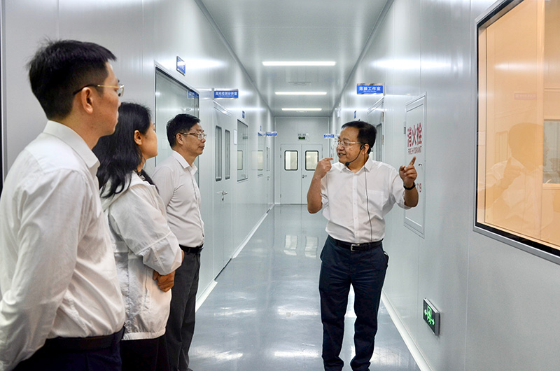 广东省人大教科文卫委主任委员刘小毅到欧莱新材调研
